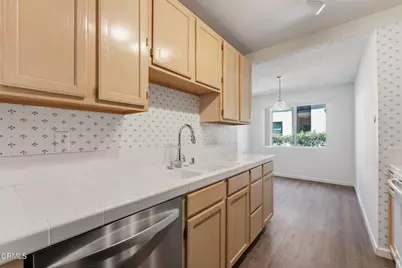 355 S Madison Avenue #122, Pasadena, CA 91101 - Photo 7