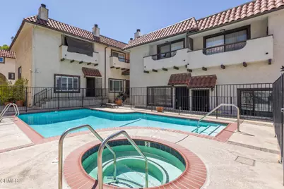 10141 Samoa Avenue #11, Tujunga, CA 91042 - Photo 35