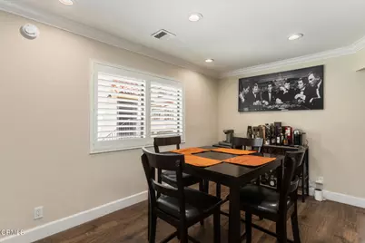 10141 Samoa Avenue #11, Tujunga, CA 91042 - Photo 13