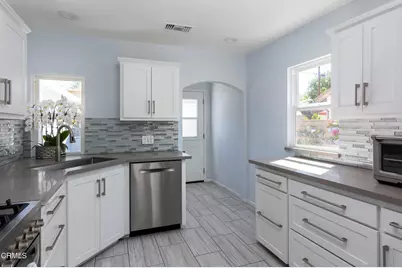 3047 Hermosa Avenue, La Crescenta, CA 91214 - Photo 9