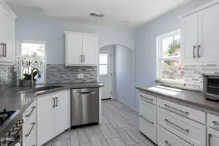 3047 Hermosa Ave, La Crescenta, CA 91214 - Photo 9