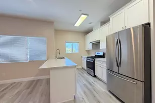 2500 Hermosa Ave, Montrose, CA 91020 - Photo 5
