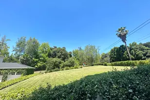 1238 Green Ln, La Canada Flintridge, CA 91011 - Photo 5