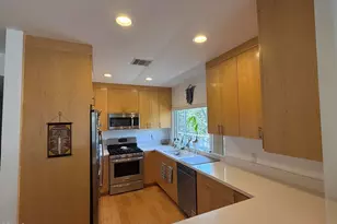 2040 Hilldale Dr, La Canada Flintridge, CA 91011 - Photo 5