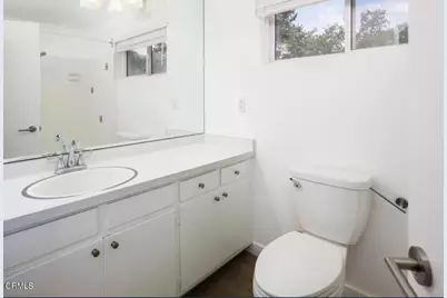 2040 Hilldale Drive, La Canada Flintridge, CA 91011 - Photo 15