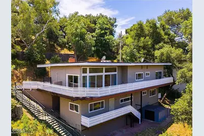 2040 Hilldale Drive, La Canada Flintridge, CA 91011 - Photo 1