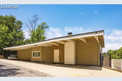 2040 Hilldale Drive, La Canada Flintridge, CA 91011 - Photo 19