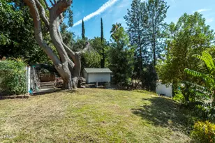11315 Alethea Dr, Sunland, CA 91040 - Photo 37