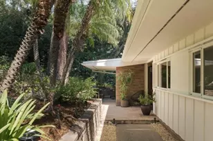 1630 Torcida Dr, La Canada Flintridge, CA 91011 - Photo 3