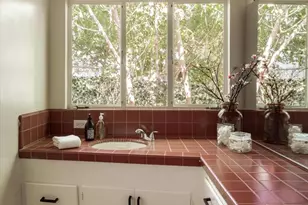 1630 Torcida Dr, La Canada Flintridge, CA 91011 - Photo 25