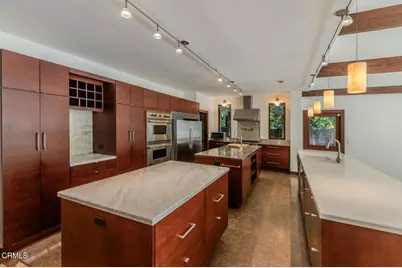 4819 Oakwood Avenue, La Canada Flintridge, CA 91011 - Photo 7