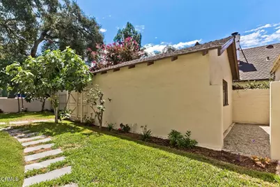 2096 Brigden, Pasadena, CA 91104 - Photo 39