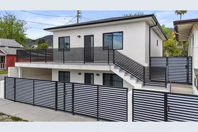 112 N Kenneth Road #201, Burbank, CA 91501 - Photo 1