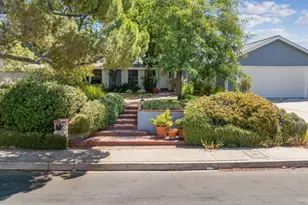 9424 Crystal View Dr, Tujunga, CA 91042 - Photo 1