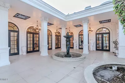 567 Meadow Grove Street, La Canada Flintridge, CA 91011 - Photo 43