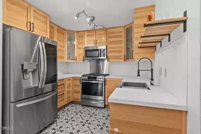 2871 Ashley Drive, Pasadena, CA  - Photo 11