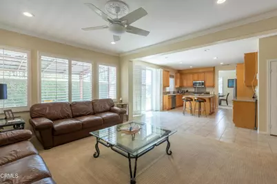 28450 Redwood Canyon Place, Santa Clarita, CA 91390 - Photo 17