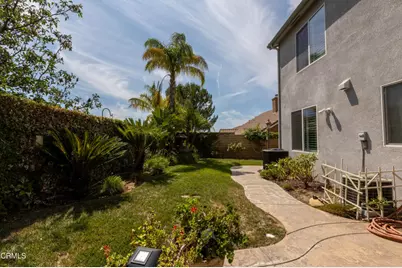28450 Redwood Canyon Place, Santa Clarita, CA 91390 - Photo 51