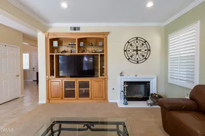 28450 Redwood Canyon Place, Santa Clarita, CA 91390 - Photo 19