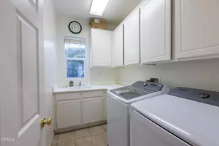 28450 Redwood Canyon Pl, Santa Clarita, CA 91390 - Photo 29