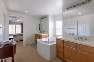28450 Redwood Canyon Pl, Santa Clarita, CA 91390 - Photo 45