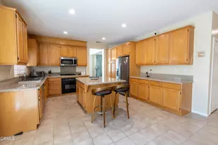 28450 Redwood Canyon Pl, Santa Clarita, CA 91390 - Photo 23