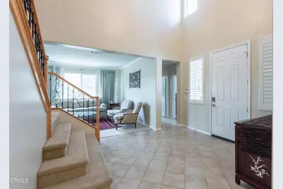 28450 Redwood Canyon Place, Santa Clarita, CA 91390 - Photo 7