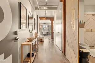 527 Molino St, Los Angeles, CA 90013 - Photo 3