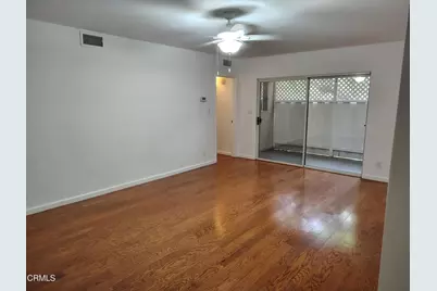 18307 Burbank #51, Tarzana, CA 91356 - Photo 3