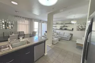 250 N 1st Street, Burbank, CA 91502 - Photo 7