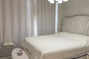 250 N 1st Street, Burbank, CA 91502 - Photo 19