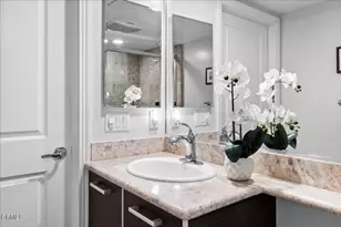 1353 N Fuller Ave, Los Angeles, CA 90046 - Photo 17