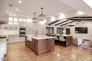 1905 Lombardy Rd, San Marino, CA 91108 - Photo 19
