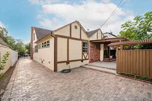 1226 Carmen Dr, Glendale, CA 91207 - Photo 47