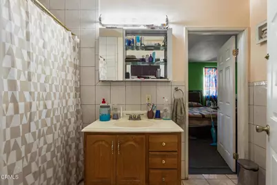 6137 Annan Way, Los Angeles, CA 90042 - Photo 9