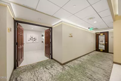 343 Pioneer Drive #101, Glendale, CA 91203 - Photo 9
