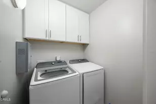 343 Pioneer Dr, Glendale, CA 91203 - Photo 21
