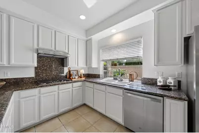 752 W Walnut Avenue #D, Monrovia, CA 91016 - Photo 13