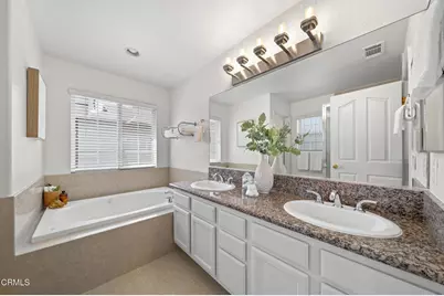 752 W Walnut Avenue #D, Monrovia, CA 91016 - Photo 35