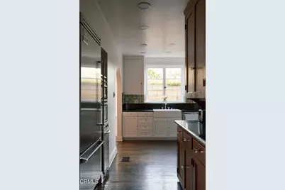 913 Burnside Avenue, Los Angeles, CA 90036 - Photo 11