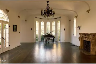 913 Burnside Avenue, Los Angeles, CA 90036 - Photo 3
