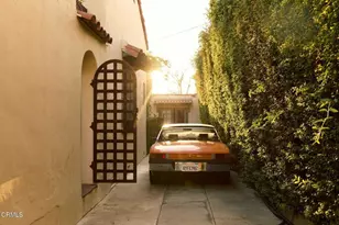913 Burnside Ave, Los Angeles, CA 90036 - Photo 33