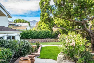 875 Longford Avenue, Thousand Oaks, CA 91320 - Photo 47