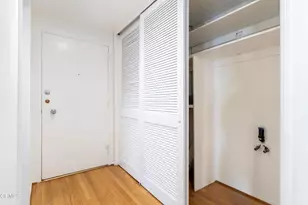 960 San Pasqual, Pasadena, CA 91106 - Photo 29