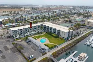 3101 Peninsula Rd, Oxnard, CA 93035 - Photo 31