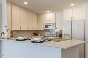 3101 Peninsula Rd, Oxnard, CA 93035 - Photo 9