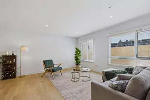 137 S Wilson Ave, Pasadena, CA 91106 - Photo 11