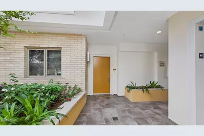 137 S Wilson Avenue #107, Pasadena, CA 91106 - Photo 3