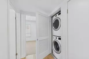 137 S Wilson Ave, Pasadena, CA 91106 - Photo 19