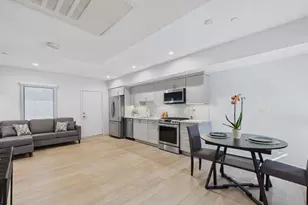 137 S Wilson Ave, Pasadena, CA 91106 - Photo 5